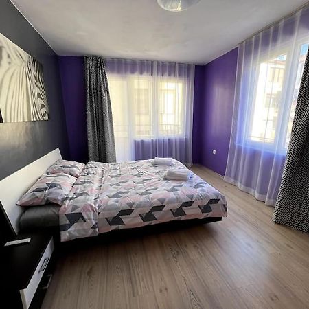 Lovely 2-Bedroom Rental Unit In Sofia Esterno foto